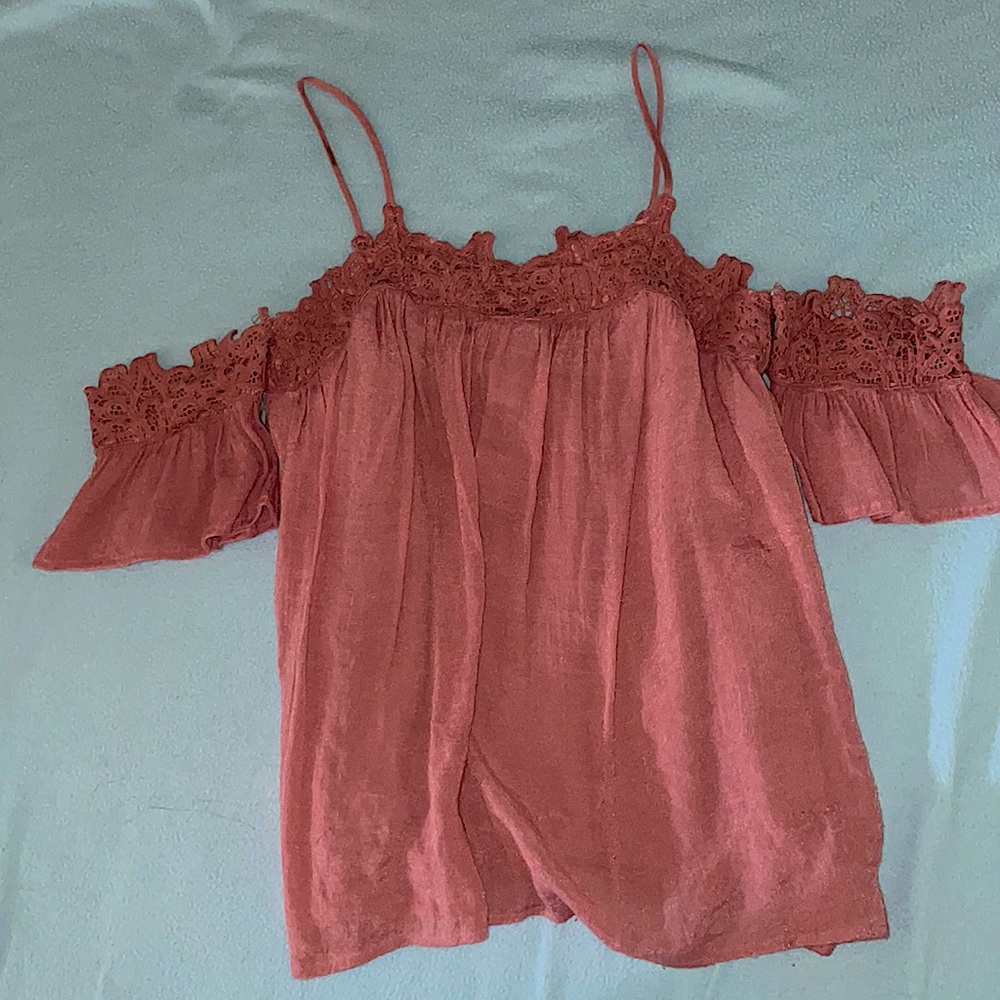 Pink flowy tank top